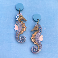 OCEAN EQUINE ACRYLIC LILAC EARRINGS