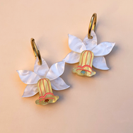 DELIGHTFUL DAFFODIL WHITE ACRYLIC HOOP EARRINGS