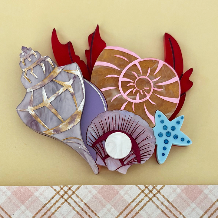 SEASHORE FOSSICK ACRYLIC BROOCH
