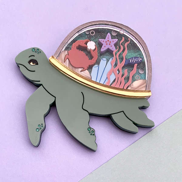 TURTLE TERRARIUM ACRYLIC BROOCH