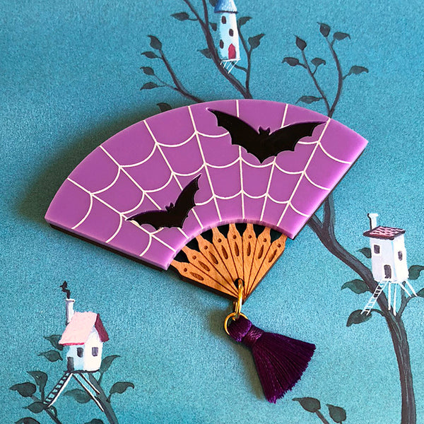 BATTY FRANCINE PURPLE ACRYLIC BROOCH