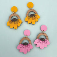 **SECONDS** SUNNY SIDE LIGHT PINK ACRYLIC EARRINGS